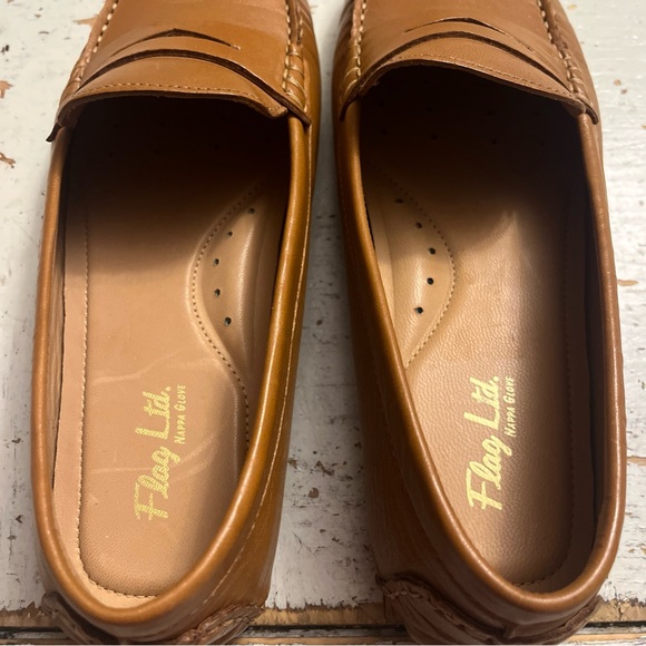 Classic Tan Leather Loafers - Picture 6 of 7